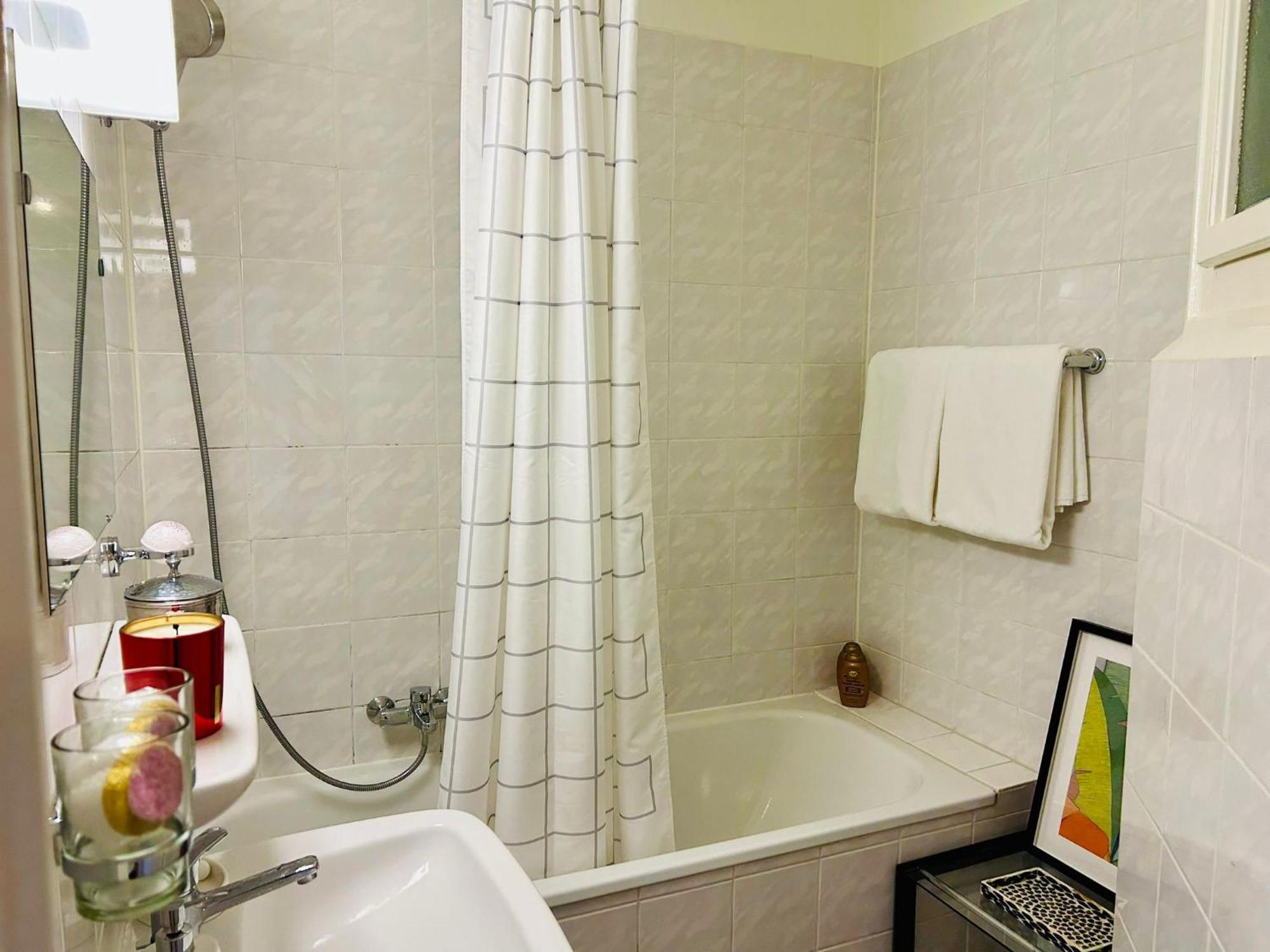 Little President View Apartment